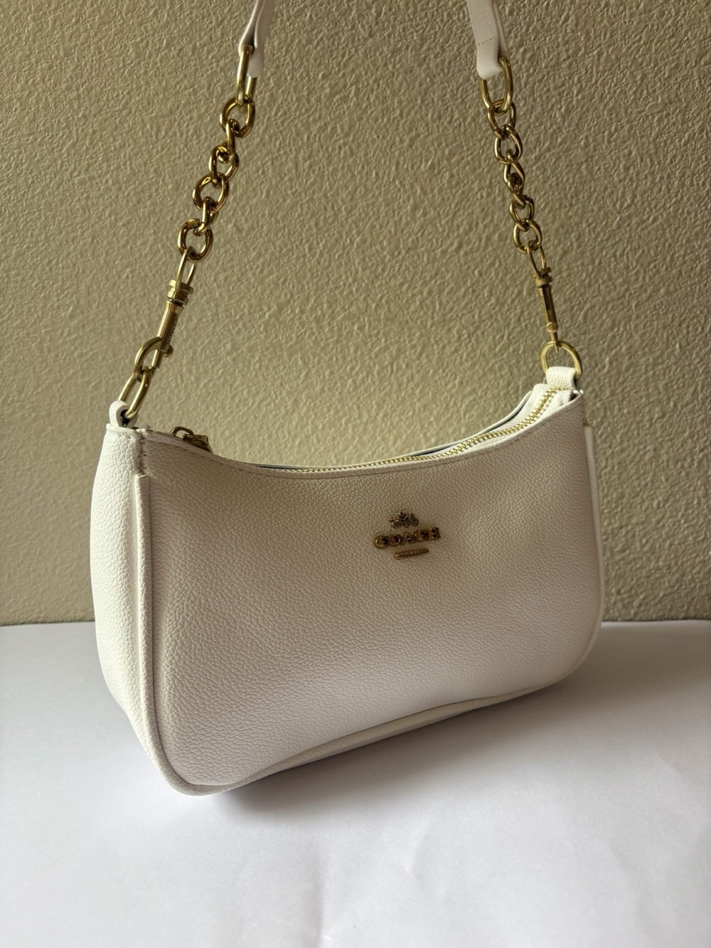Coach Cream Pebbled Leather Chain-Shoulder Bag with Gold Hardware